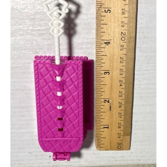 Monster High Luggage Scaris City Of Frights Skelita Calaveras Rochelle Goyle - Picture 10 of 13